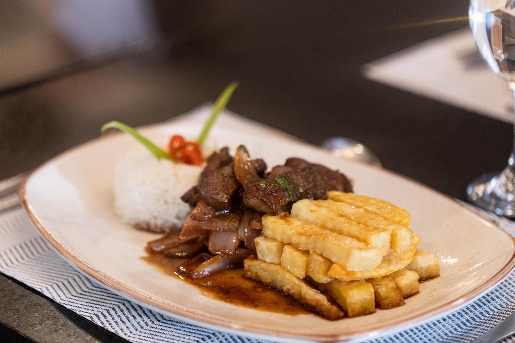 Dm Hoteles Tacna Dış mekan fotoğraf